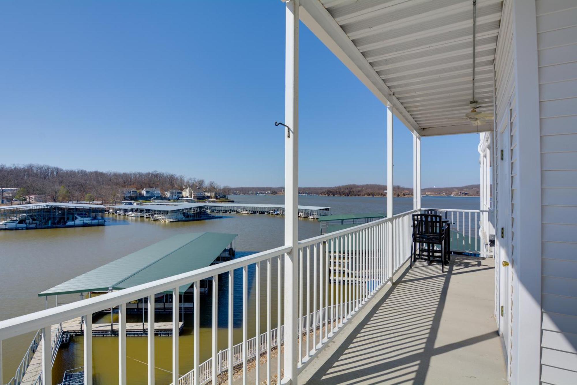 Lakefront Osage Beach Condo With Pool And Water Views! Exterior foto