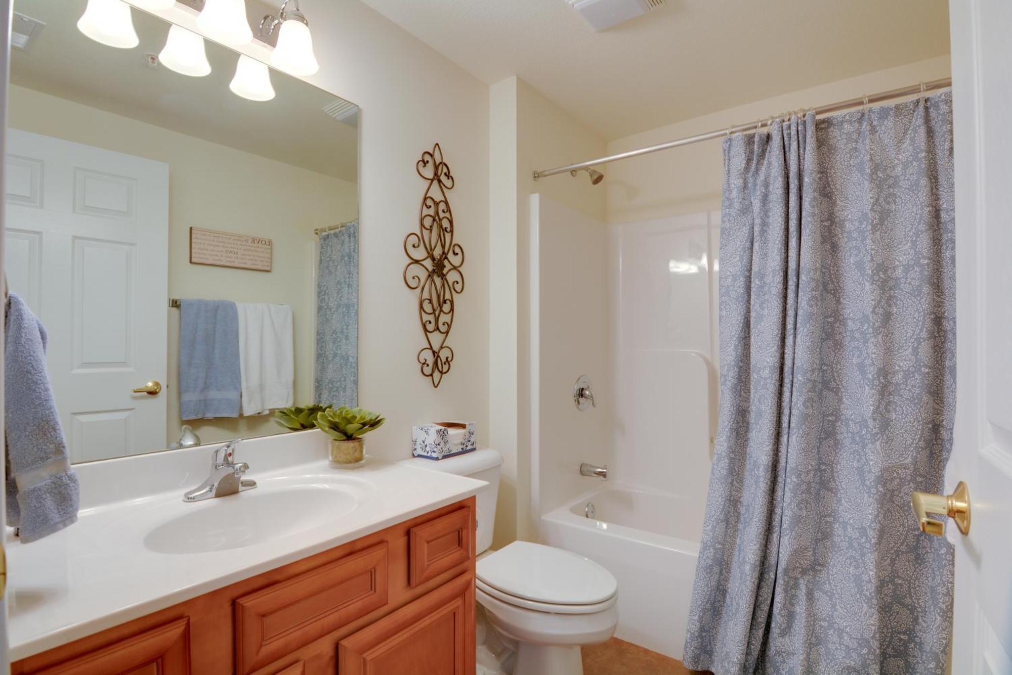 Lakefront Osage Beach Condo With Pool And Water Views! Exterior foto