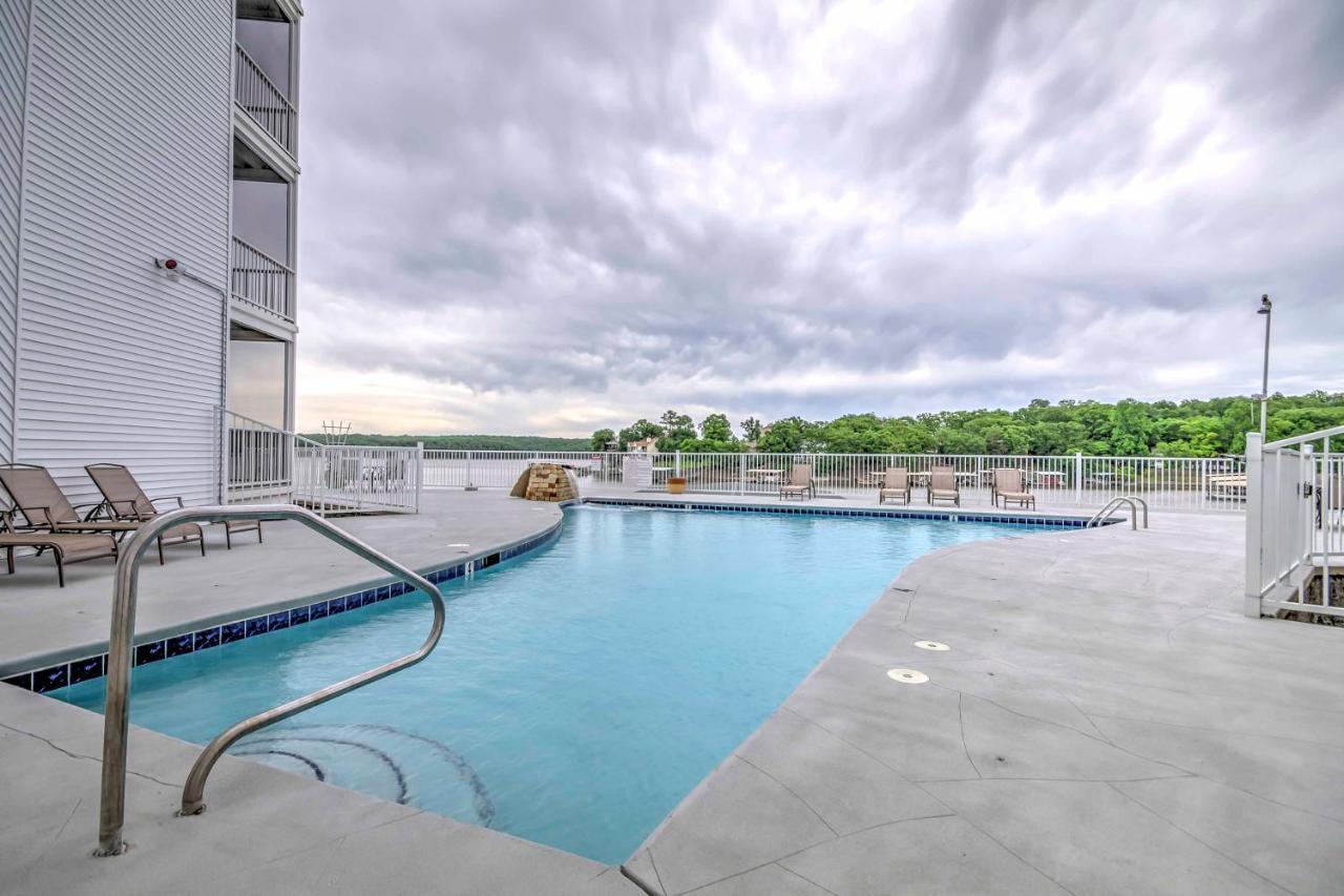 Lakefront Osage Beach Condo With Pool And Water Views! Exterior foto